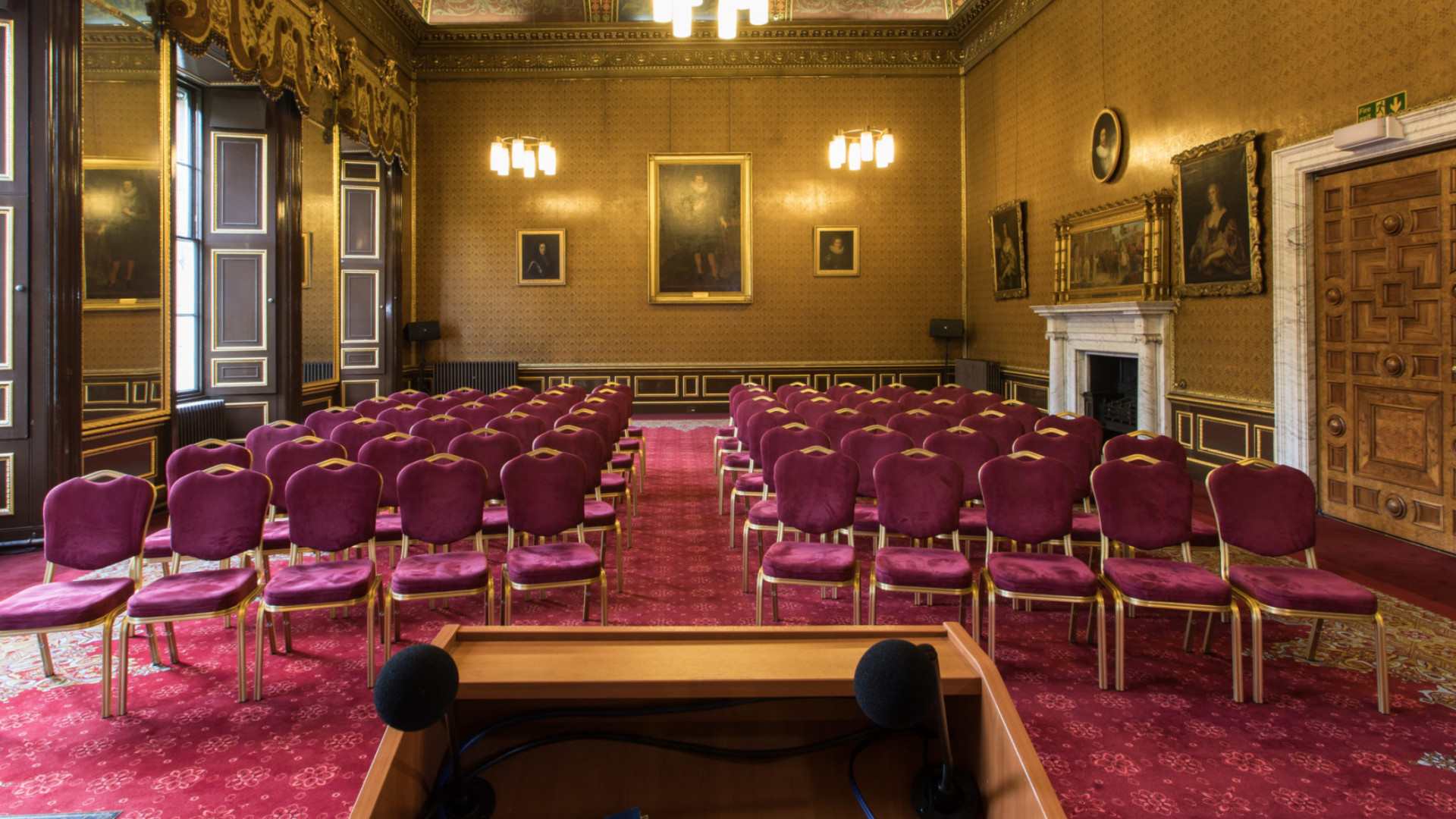 COMMUNITY ROOM1 Slider Block