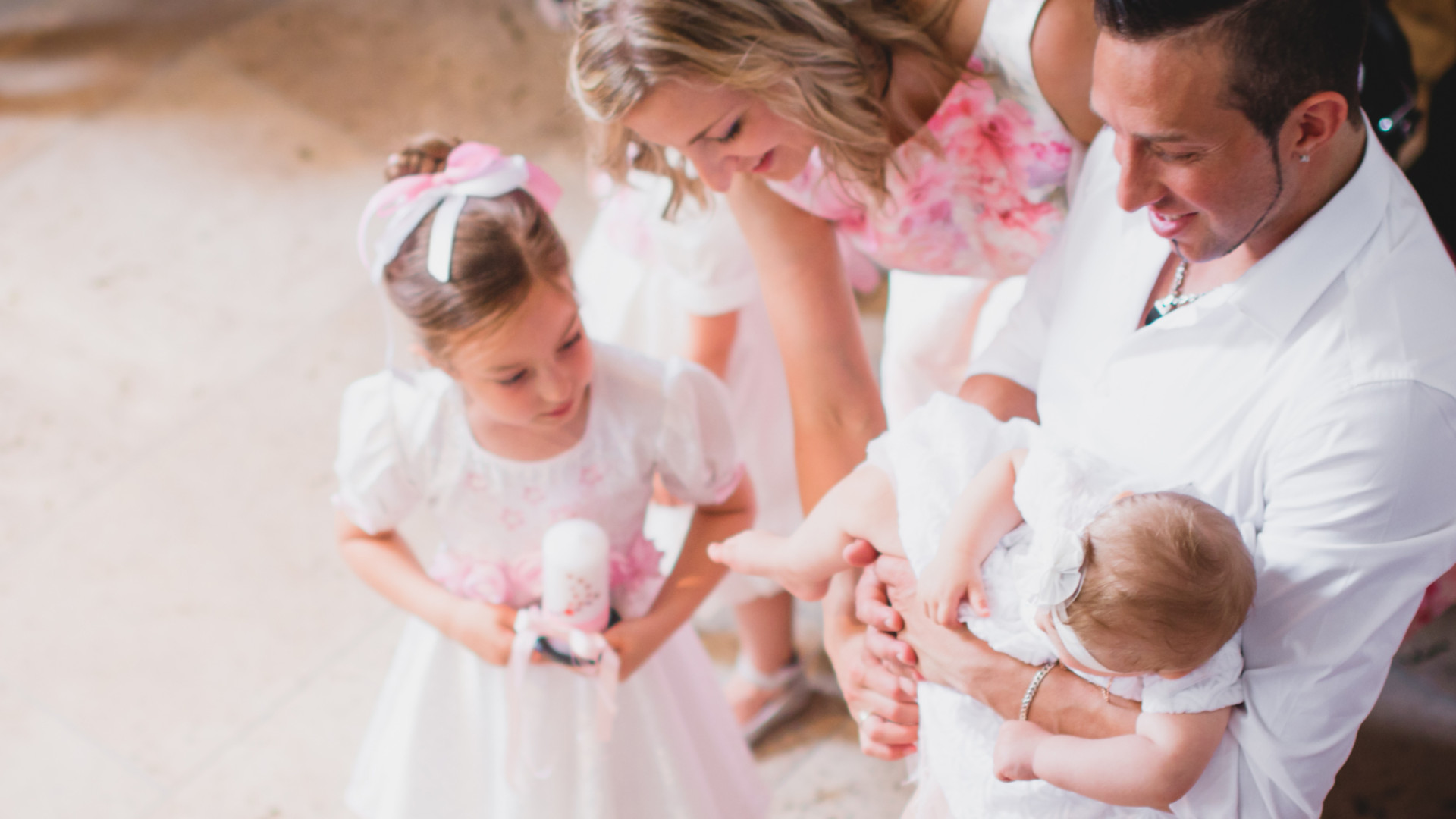 Occassions Christen Slider Block